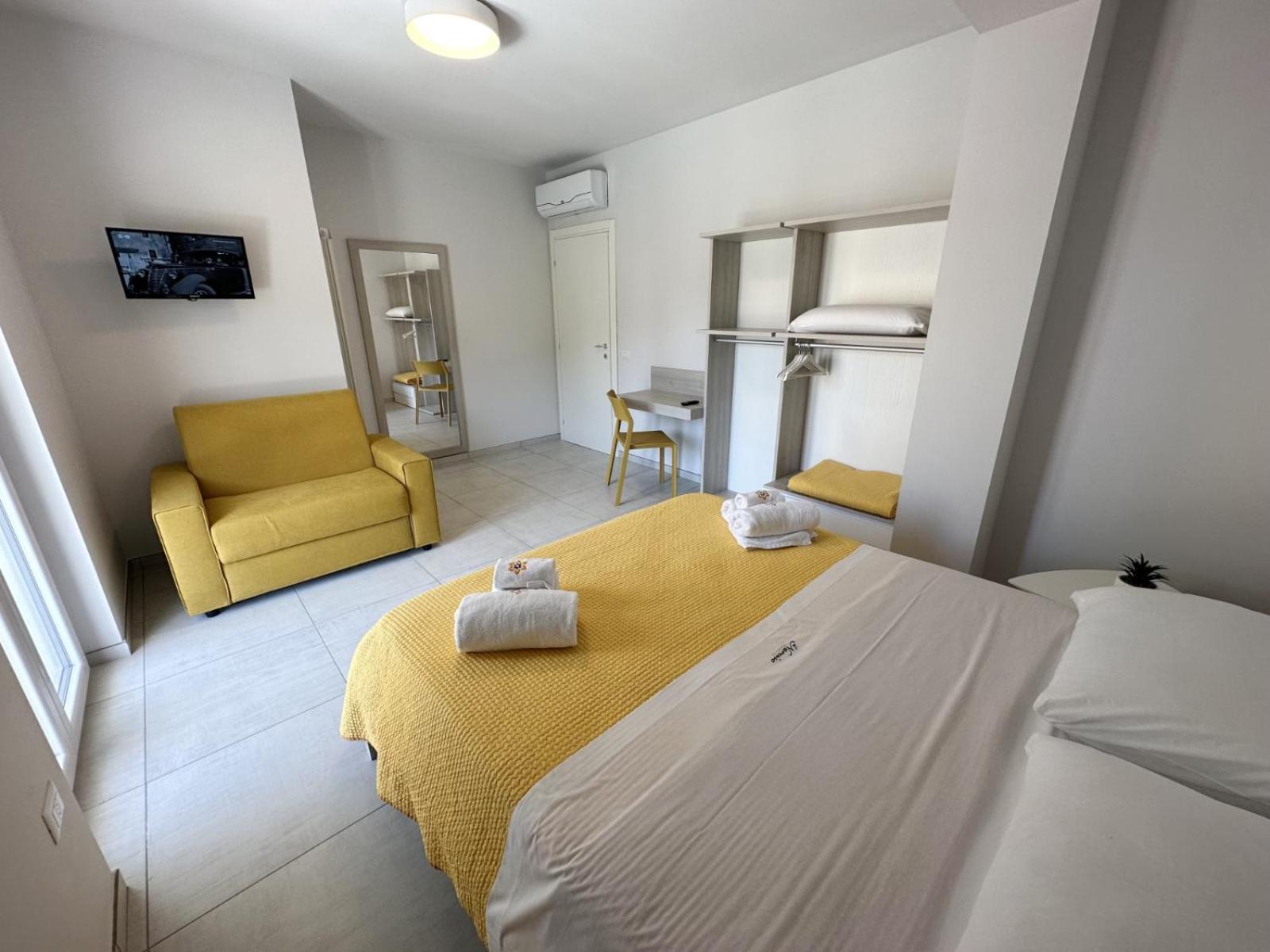 Il Narciso Residence Тропея Экстерьер фото